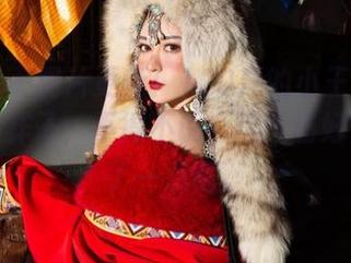 微密圈 - 图片更新！120斤的小王同学穿皮衣的样子，不得不说，这气场好像又强了一点呢。