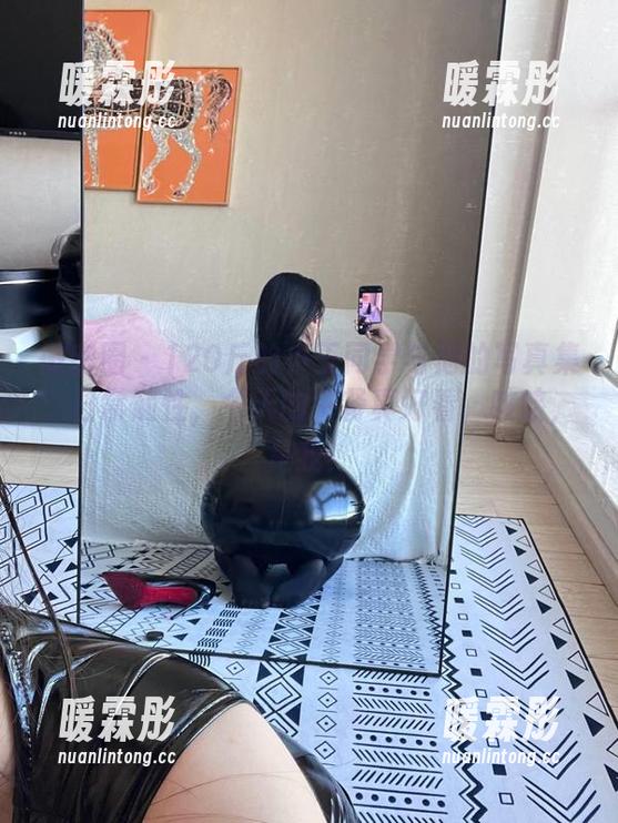 微密圈 - 120斤的小王同学与他的写真集：日常随性，今天的午餐真好看，咳咳，是我！
