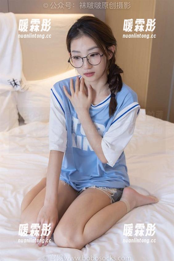 BoBoSocks袜啵啵 - 喂，稚予！你的薄肉丝（花絮版）全套让我感到从未有过的想象力被激发了。