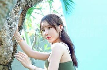 Feilin嗲囡囡 - 陈雅漫VICKY的油亮写真：快来下载，保证你不会后悔的“油腻”体验！