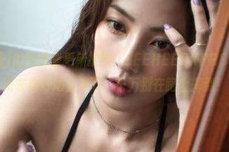 G.su(全智秀)的写真集更新提醒：LEEHEEEXPRESS-LEDG，现在找好地方坐下，千万别在路上摔倒！