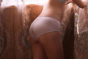 GIRLT果团网 - 通灵儿的自拍，图库里的精选真人秀，保证乐到你忘记！