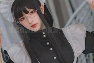 花园白裙写真，喵糖映画的绯闻资源，让你心里“小鹿乱撞”啊