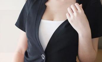 MyGirl美媛馆 - 私拍原图直击，软软爱吃肉体操服随性的小习惯，你注意到了吗？
