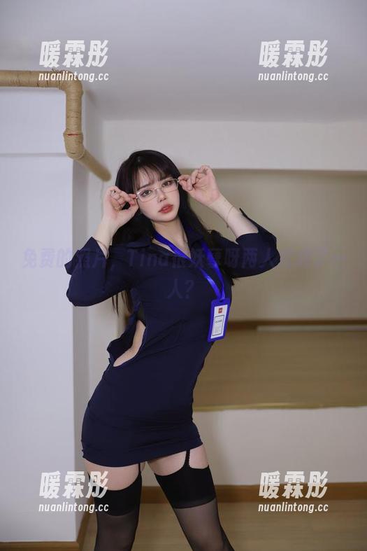 免费的照片，Tina很妖孽呀两人变成了一人？