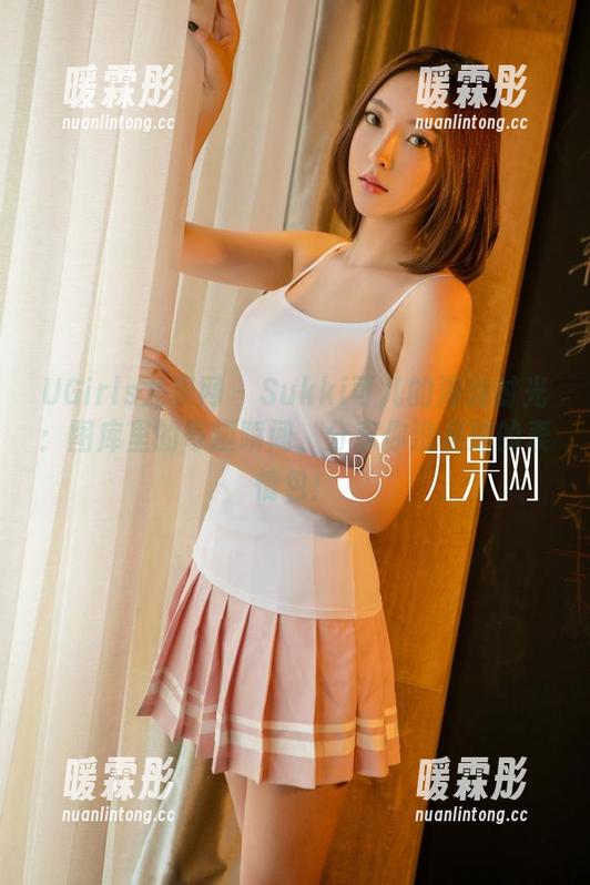 UGirls尤果网 - Sukki可儿的海滩时光：图库里的奇趣瞬间，分享你没见过的表情包！