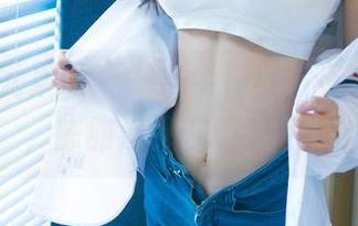 UGirls尤果网 - 一条牛仔裤，资源大放送，陈雅漫又在耍我了！