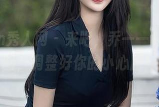 Xiuren秀人网 - 来吧，乔一一的自拍套图，调整好你的小心脏！