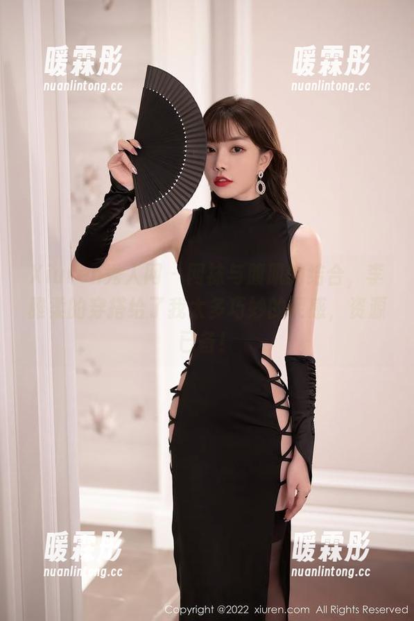 Xiuren秀人网 - 网袜与腹肌的结合，李雅柔的穿搭给了我太多巧妙的灵感，资源已备！