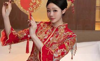 Xiuren秀人网 - 等不及了！美昕Yumi的花嫁合集——更新，总想把自己藏在那片花海里！
