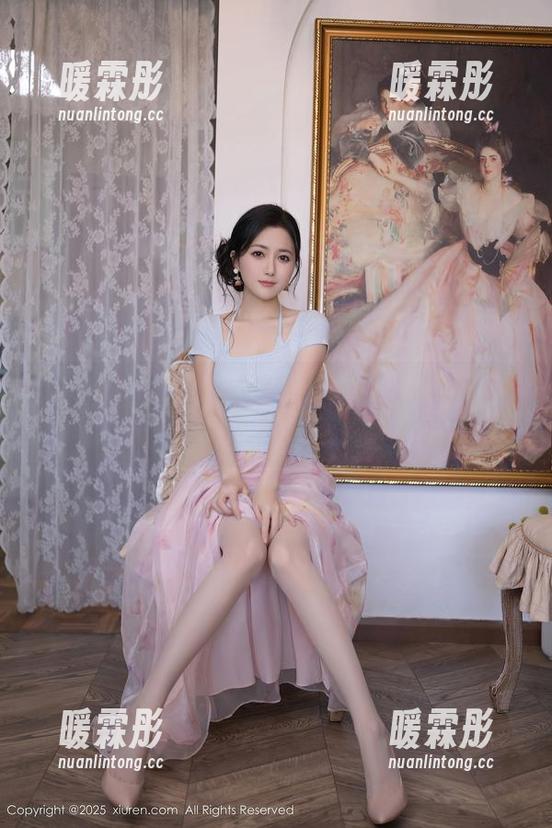 Xiuren秀人网 - 从赵惟依coco的瑜伽写真中，缓缓捕捉灵动的一瞬