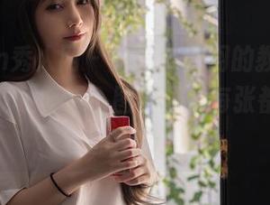 Xiuren秀人网 - 这是陈舒羽的教室，原图对我眨了眨眼，图册里的每张都在讲你的青春！