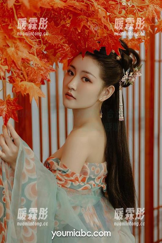 YouMi尤蜜荟 - 夏天在即，合法萝莉更新合集：那片稻田的呼唤