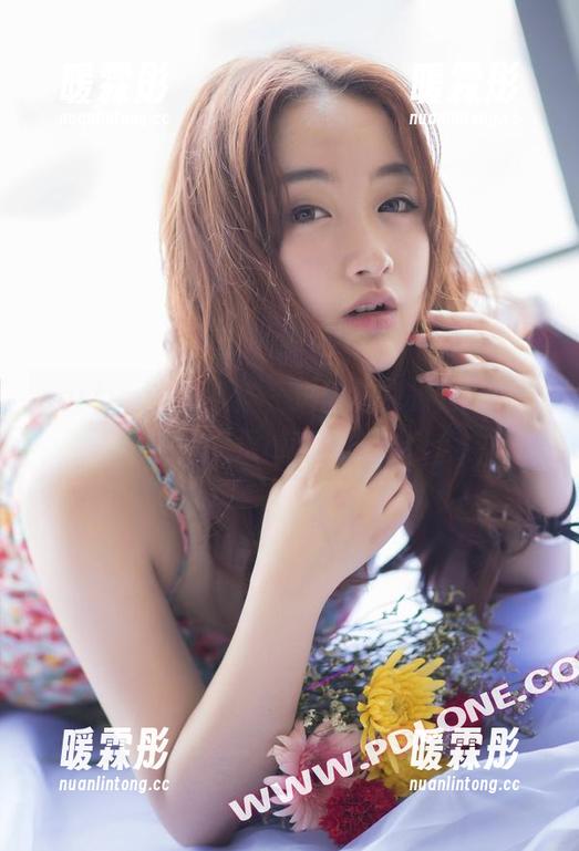 partycat轰趴猫-陈雅漫 partycat轰趴猫 - 进图包探秘,陈雅漫的裸足值得翻晒一遍!