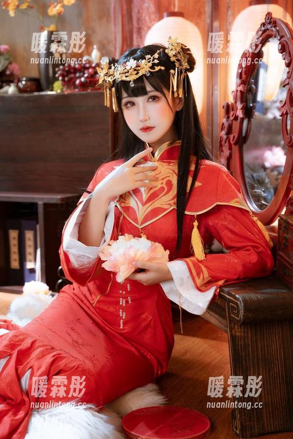 三度_69又来啦！这次的碧蓝档案图册，春日椿，打造了什么新姿势？