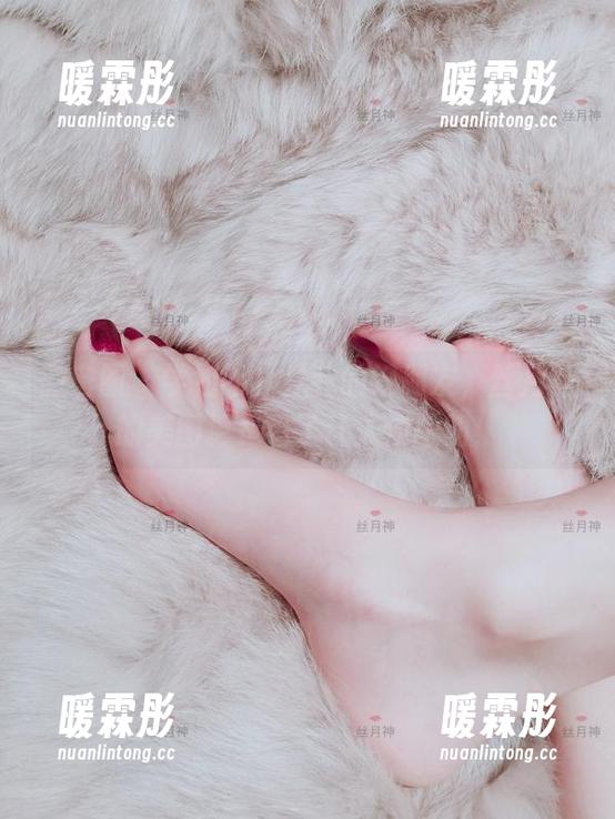 微密圈 - 学姐不止是我的好朋友，丝月神的美图更是看了让人傻眼的！