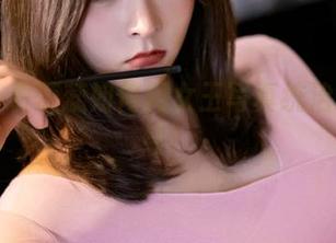 丽柜 - 看蕊蕊如何用女王写真统治我的神经！