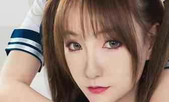 丽柜 - 丽莲在阳阳的镜头下，图集中的情绪很微妙，下载之前先想好心态！