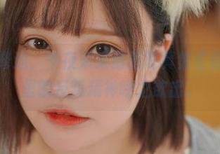 不只是修道，千夜未来最新写真集《修道女》里的反叛精神呼之欲出。