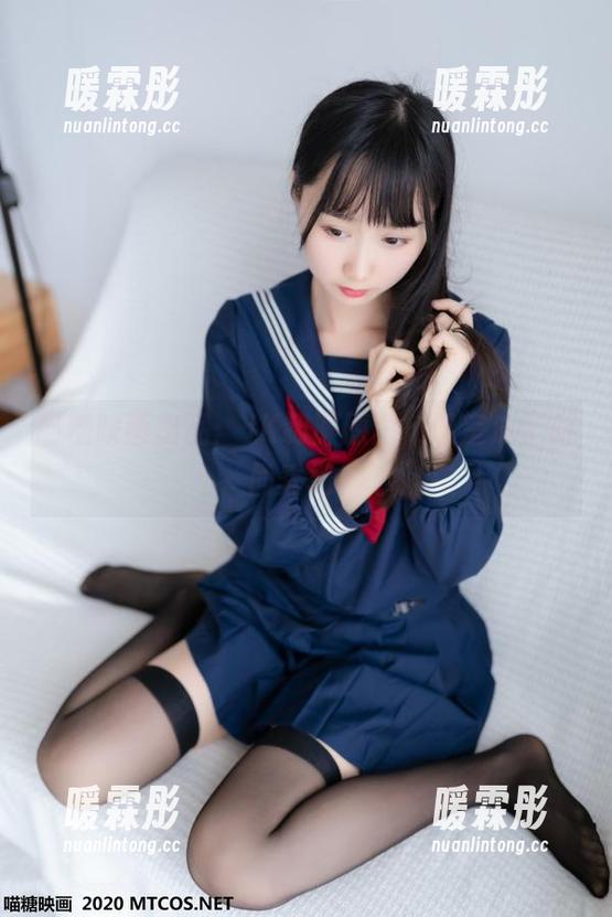 喵糖映画出品：JK制服原图，课室成了时尚秀场？