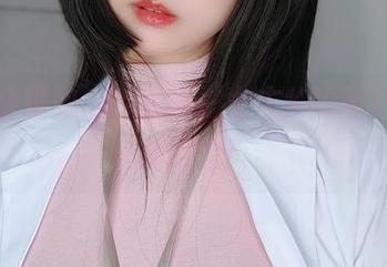 在婚纱里做cos女神，女主K的照片开箱时间到！