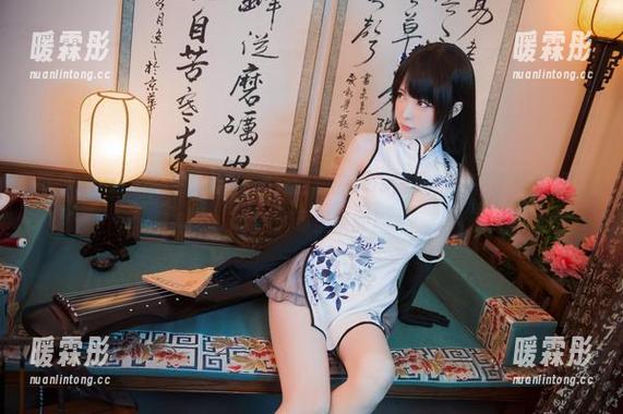 妖少you1+战场原黑仪=火花四溅的cos图集，看完了真心想问他脑洞哪里来的！