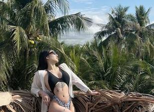 微密圈 - 与宋昱欣的连衣裙亲密接触：原图告诉我们，精选带来的更多看点！