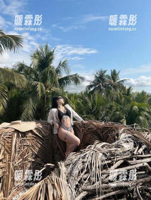 宋昱欣 微密圈 - 与宋昱欣的连衣裙亲密接触:原图告诉我们,精选带来的更多看点!