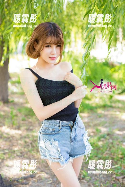 尤果网 - 在杨晨晨的高清丝袜图册中找寻细节，便完全沉浸在这轻盈的氛围里，分分钟想沉醉。