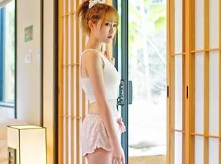 推女神 - 施忆佳的美图合集：姐姐的每一瞬，竟然让人想多了？