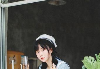 带你看原图，没想到是依酱呀把蕾丝玩到天上了…