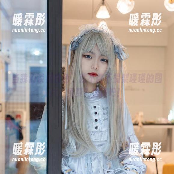 当我们谈起白色，就不得不提梨瑾瑾的图片，免费？也许吧！