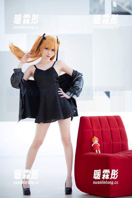 说好的赫敏呢，焖焖碳的写真作品有点魔性哦。