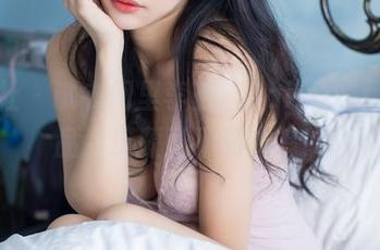 爱蜜社 - 试衣间里李玉洁Daisy的黑色作品，资源可不能少哦！