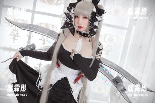 猫田圣奈奈 猫田圣奈奈的裸足高清壁纸—单纯还是另有深意?