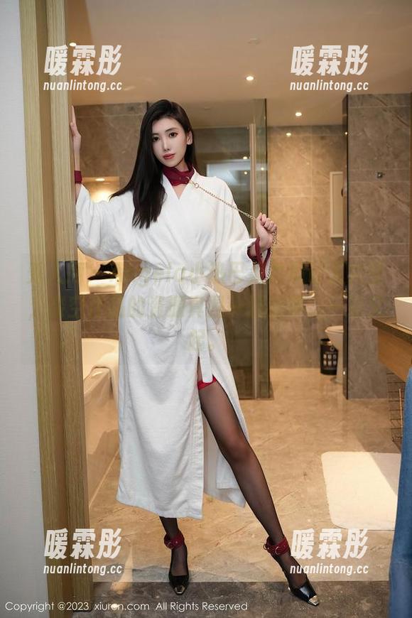秀人网 - Angela小热巴果然没让人失望，镂空作品的资源真是一波未平，一波又起。