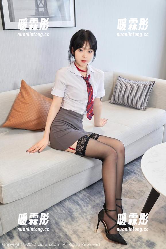 秀人网 - 作品之中特别的圣诞，Candy糖糖的私房也是种放飞。