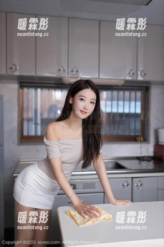 秀人网-Nono酱 秀人网 - Nono酱的写真太有趣了,照片里的学姐唤醒了我的小幻想。