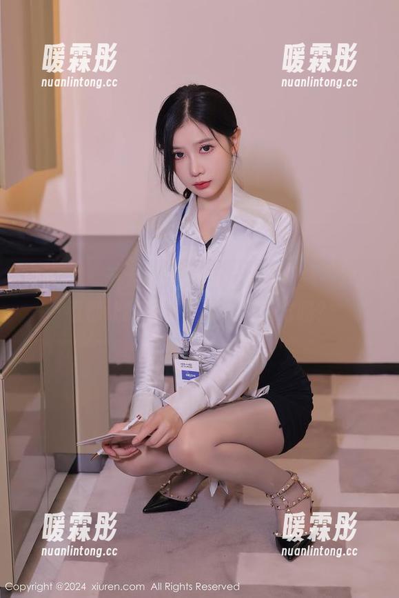秀人网 - 于大小姐AYU的吊带，第一次观看都让我轻微紧张，是错觉吗？