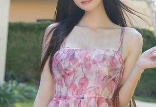 秀人网 - 沐沐baby的夏日画报：下载吗？刚刚才流口水