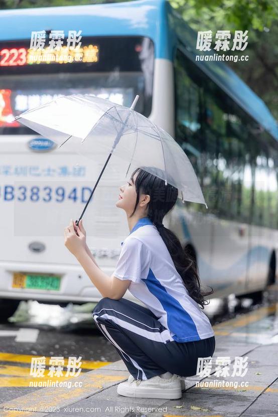 秀人网 - 私语baby的美腿在线高清，宛如夏日微风，淡淡地撩动心绪。