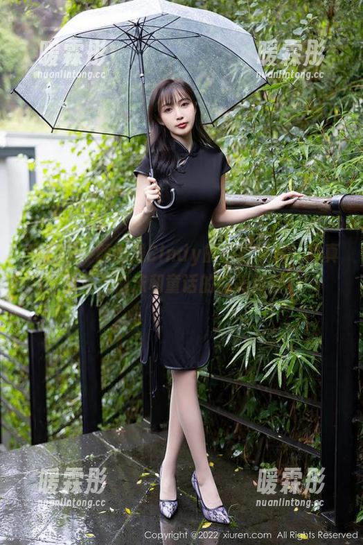 秀人网 - 颜浅浅Cindy的浴缸梦游：写真合集，泡沫和童话的完美结合？