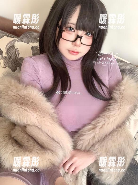 免费领取纯爱neko肉丝图册，这波操作我给满分。