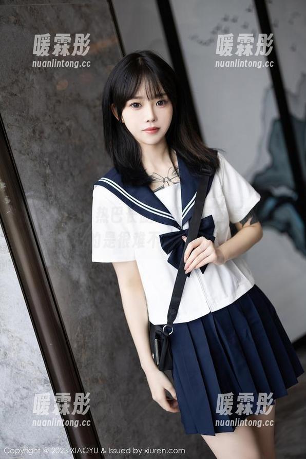 语画界 - 小热巴长腿美妞的原图福利，真的是很难不多看几眼