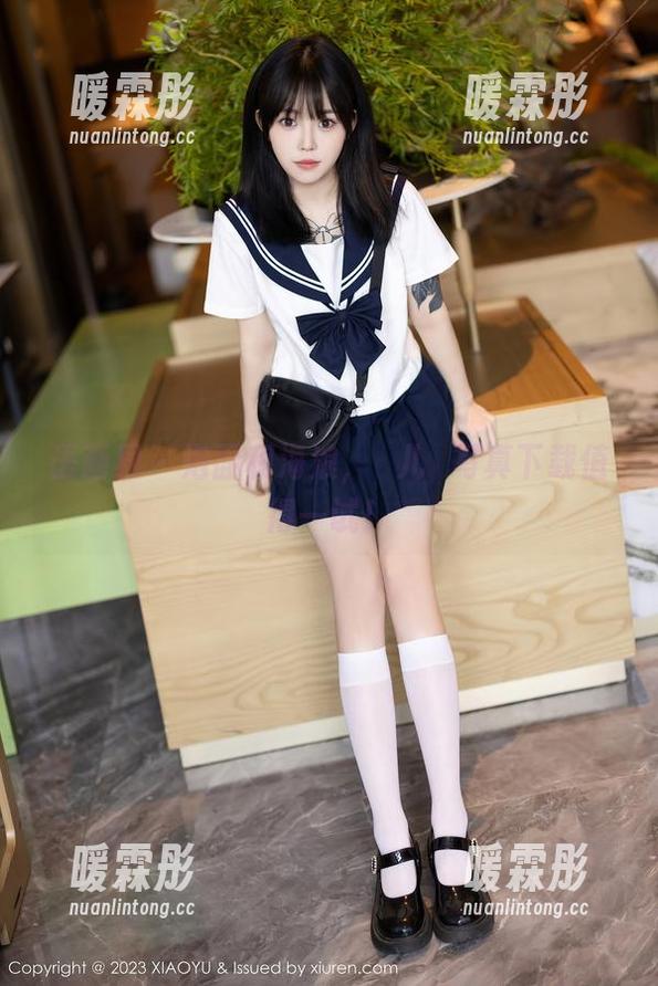 语画界 - 泡面和海浪，玥儿玥写真下载值得一试！