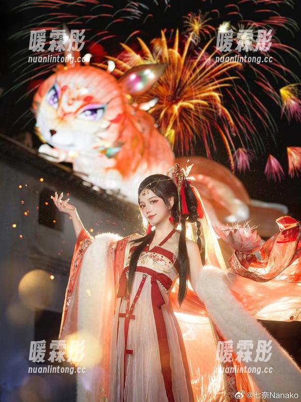 贰加六 新的图集来啦!贰加六的暗黑哥特新娘,是否会成为我心中的扭曲偶像?