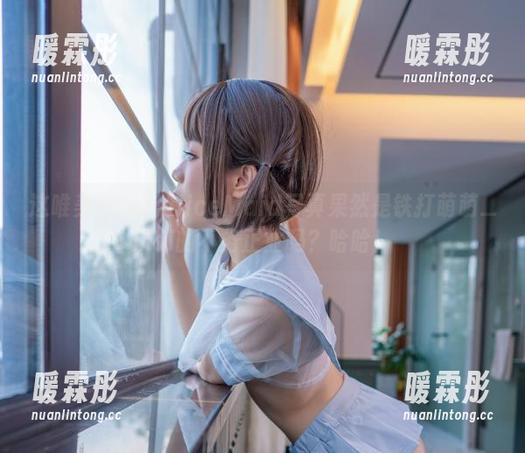 这唯美的全套AliceMaid写真果然是铁打萌萌_moi的不务正业吗？哈哈！