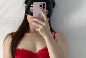 微密圈 - 铁锤姐姐来啦！无圣光图包带你上升到内衣与维多利亚的巅峰。