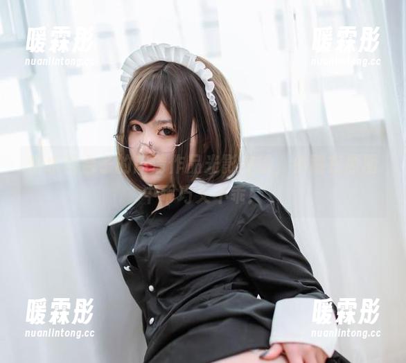 青水百合子 青水百合子的高清作品光影交错,小狼在原图中乖巧又不乖!
