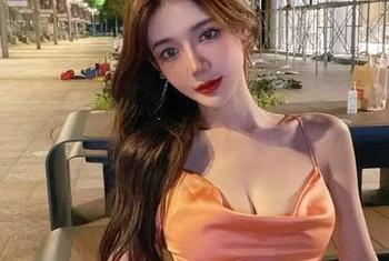 微密圈 - 黎允熙居家定制写真，轻松就能让你的小窝升级。